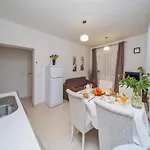 4b - Two Bedroom With Balcony