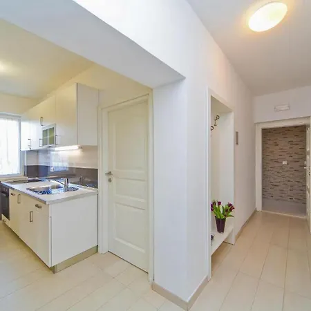 4b - Two Bedroom With Balcony * Dubrovnik